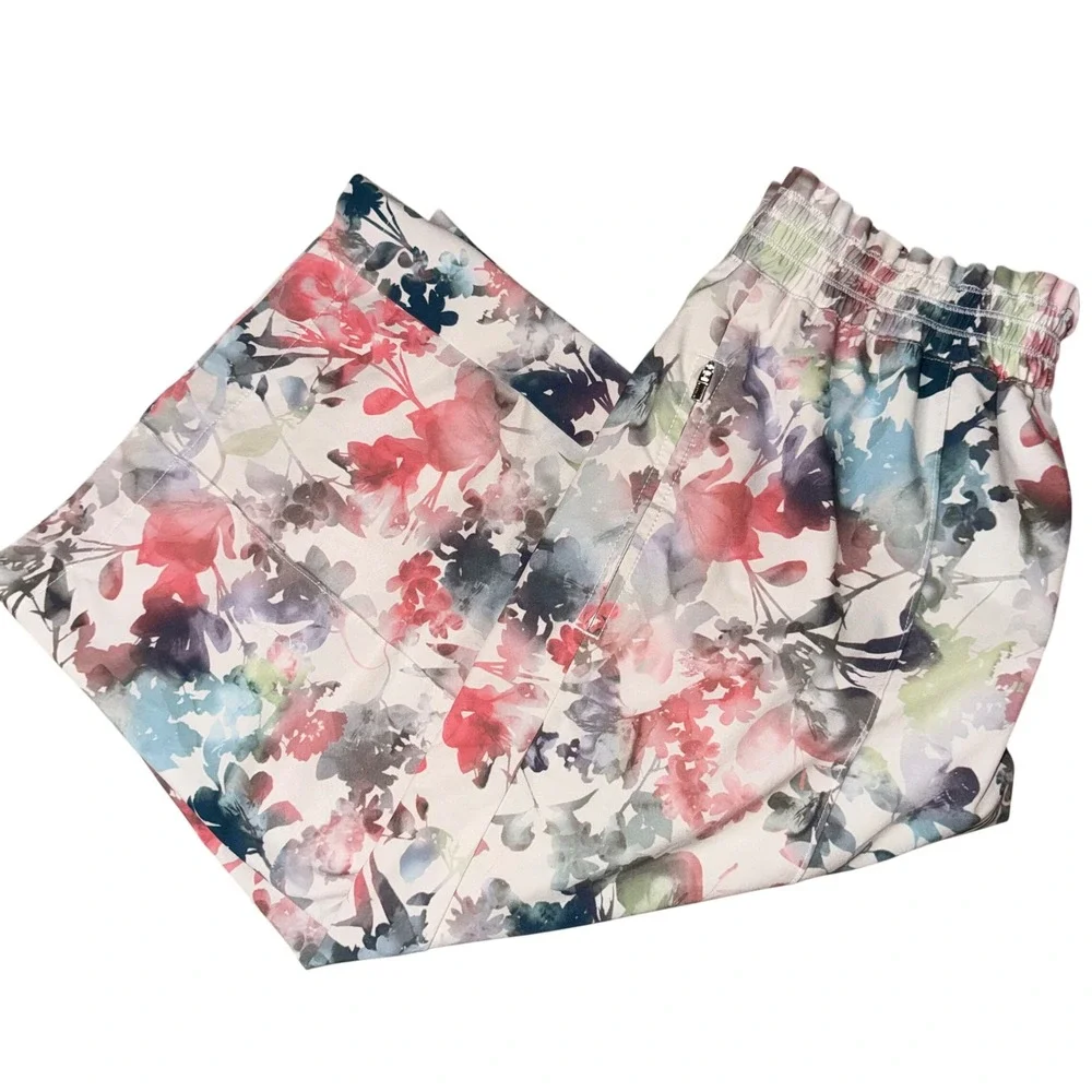 Athleta Savannah Bermuda Short Floral Print Elastic Waist Women's Medium nwot‎